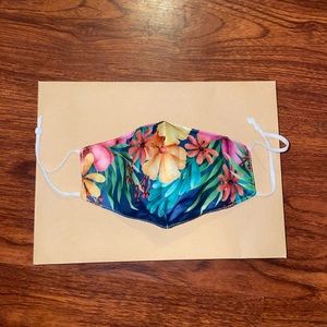 Women’s multi-colored cotton floral printed design face mask brand new!!